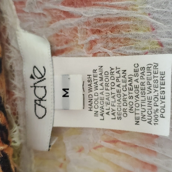 Beautiful cache semi share blouse - Picture 4 of 4